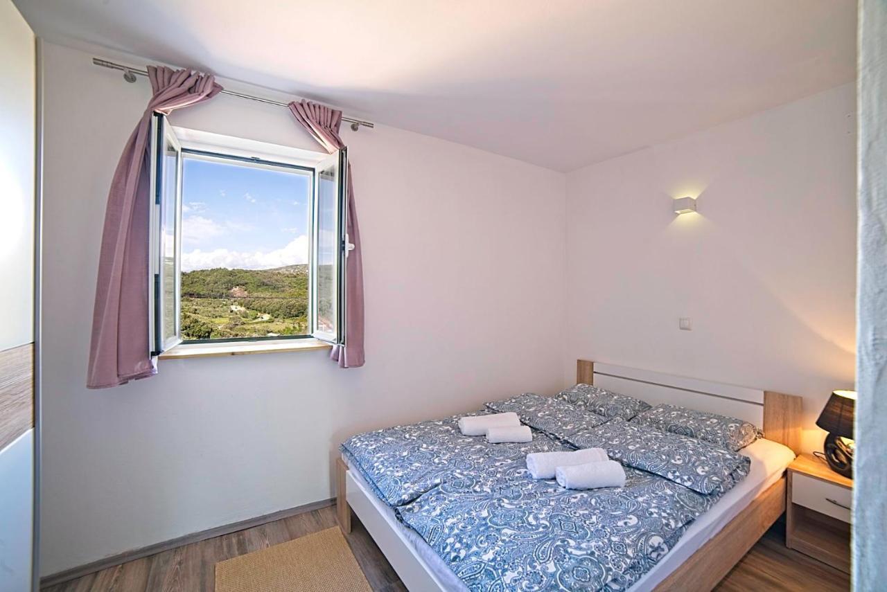 Holiday House Rab Kampor Extérieur photo